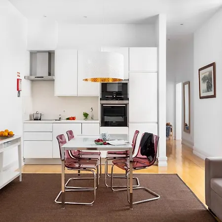 Chiado By Courtesy Morning Apartment Lisbon